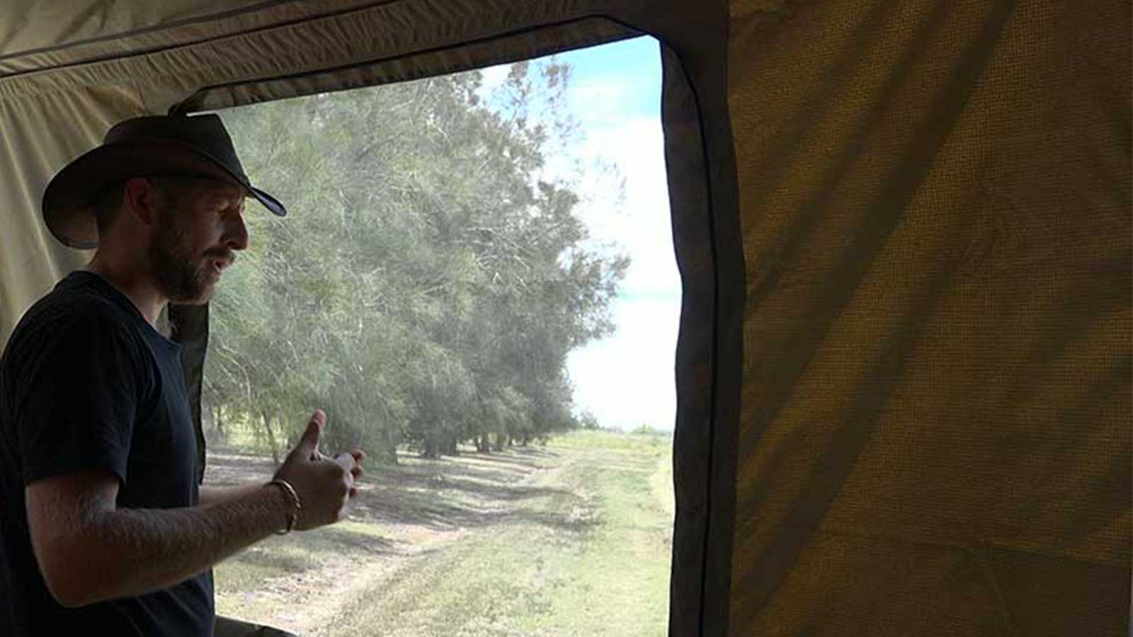 The Bush Company 180 XT MAX Awning Wall Kit - Image 5