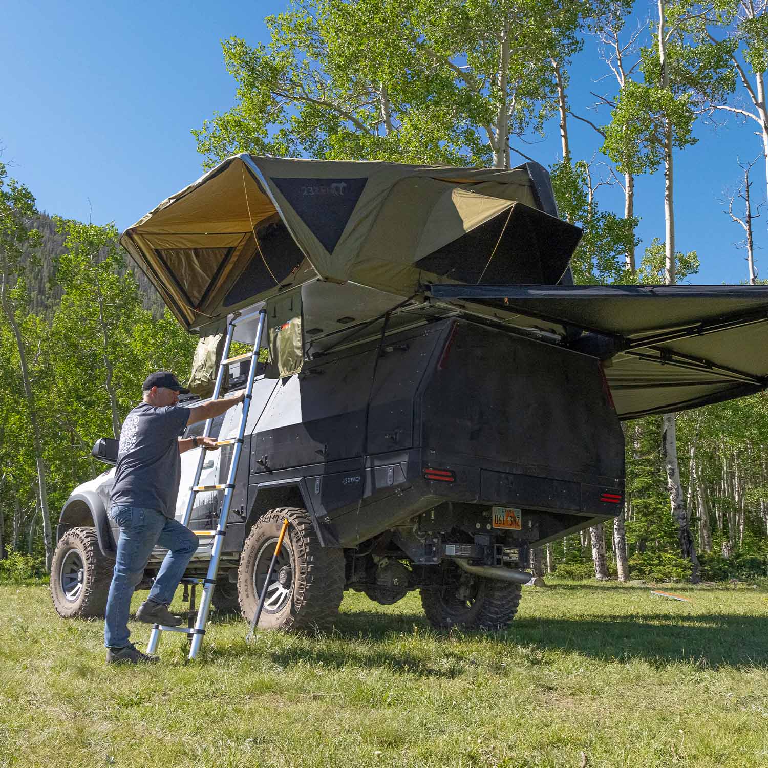 23ZERO Armadillo A3 Hard Shell Rooftop Tent - Image 15