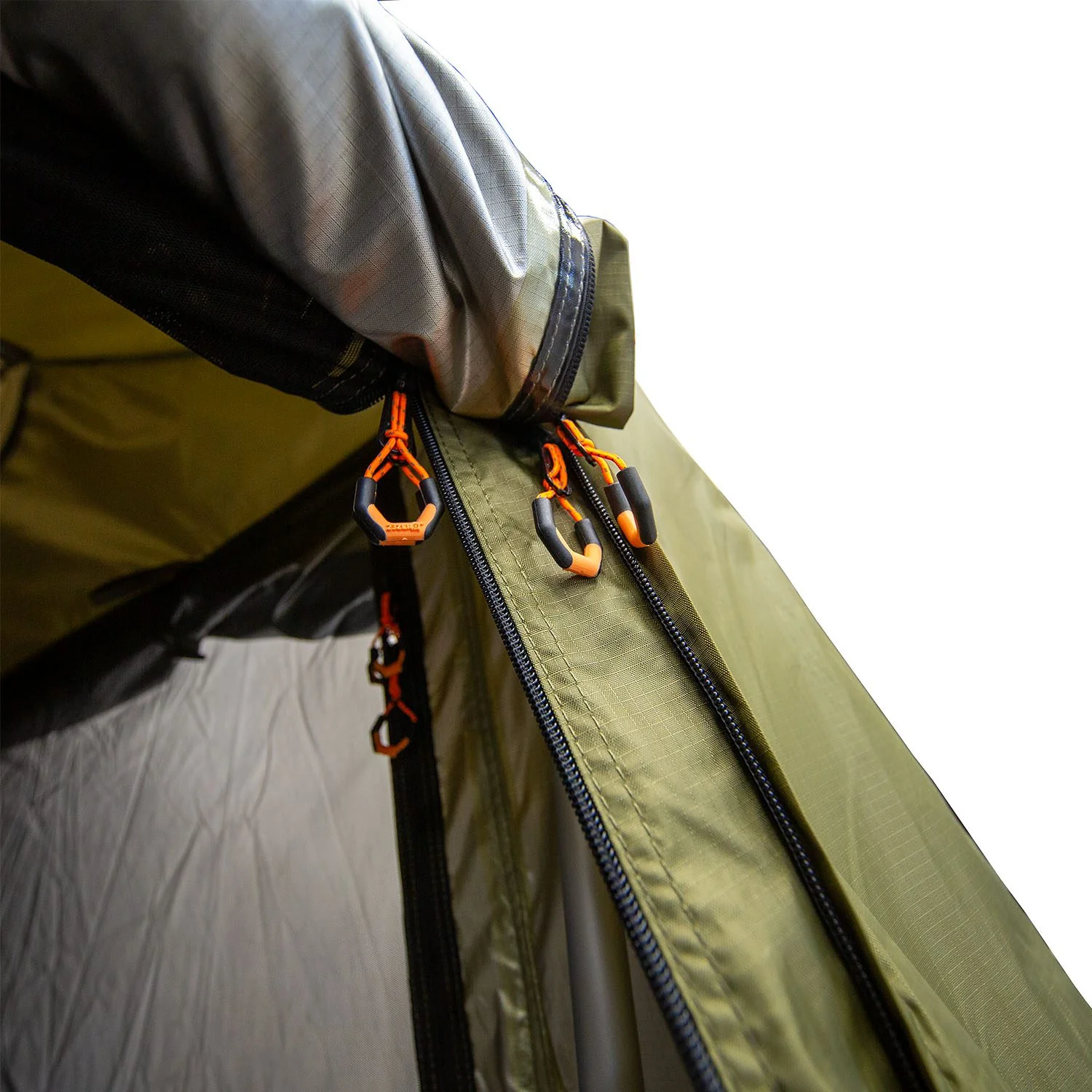 23Zero Armadillo Hard Shell Roof Top Tent with A2 and A3 Annex - Image 8