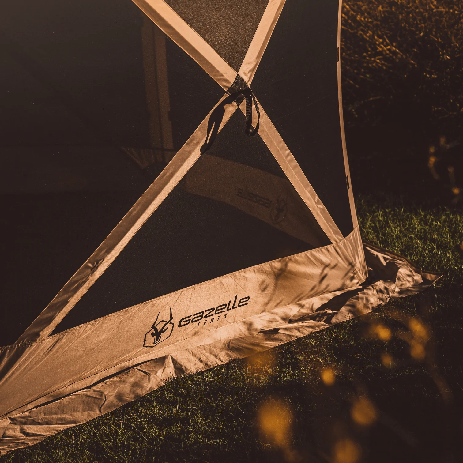 Gazelle G5 5-Sided Portable Gazebo with TriTech Mesh - Image 7