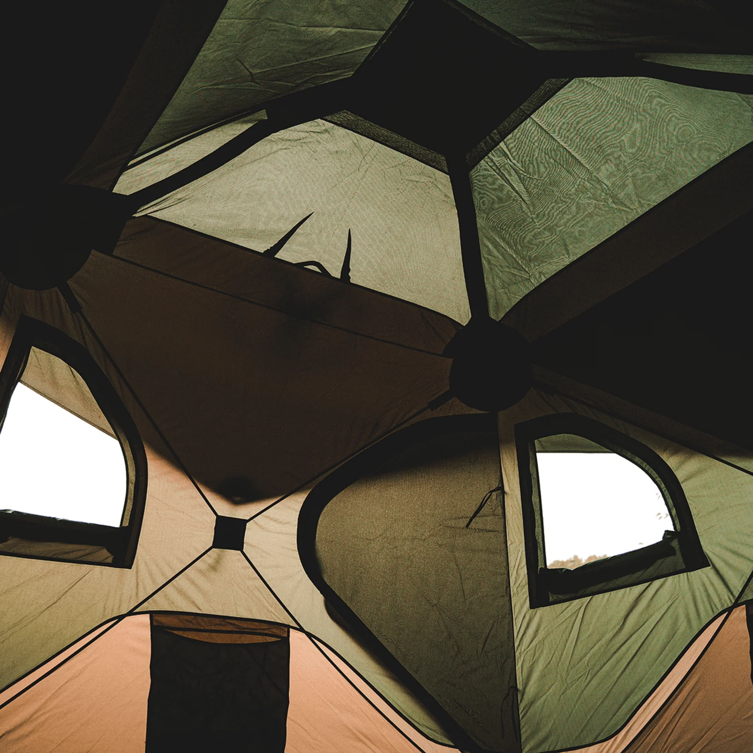Gazelle T4 Plus Hub Tent Overland Edition - Alpine Green - Image 4