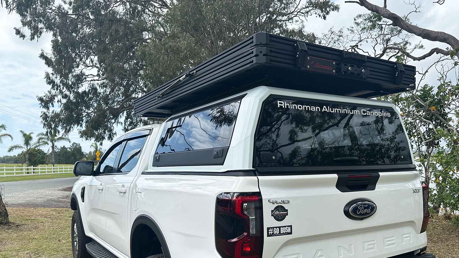 The Bush Company LX27 Clamshell Rooftop Tent - Image 10