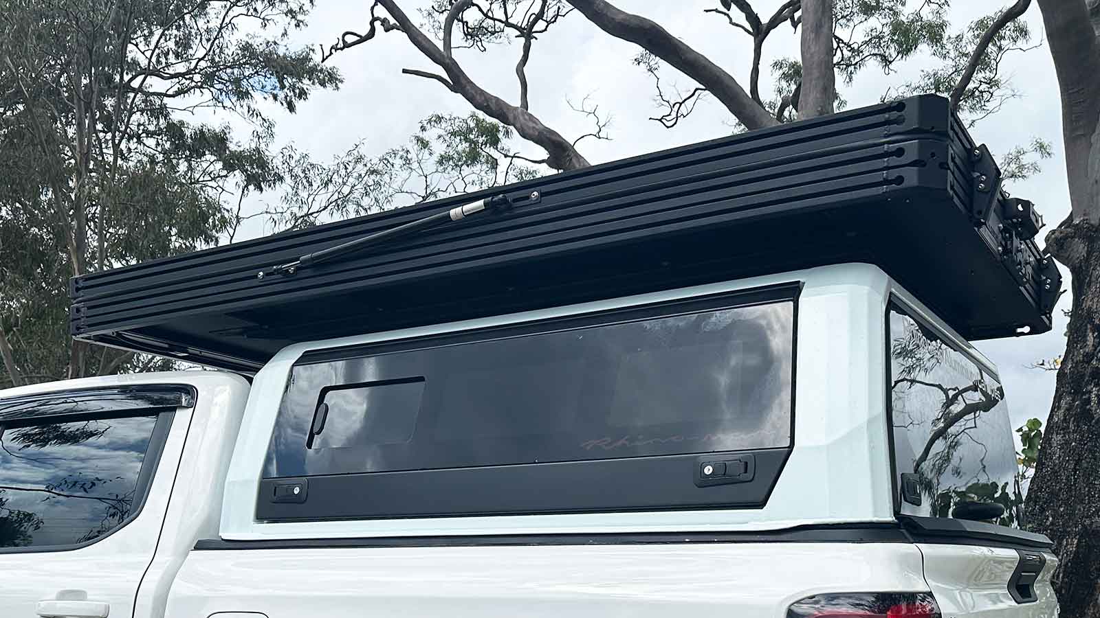 The Bush Company LX27 Clamshell Rooftop Tent - Image 11