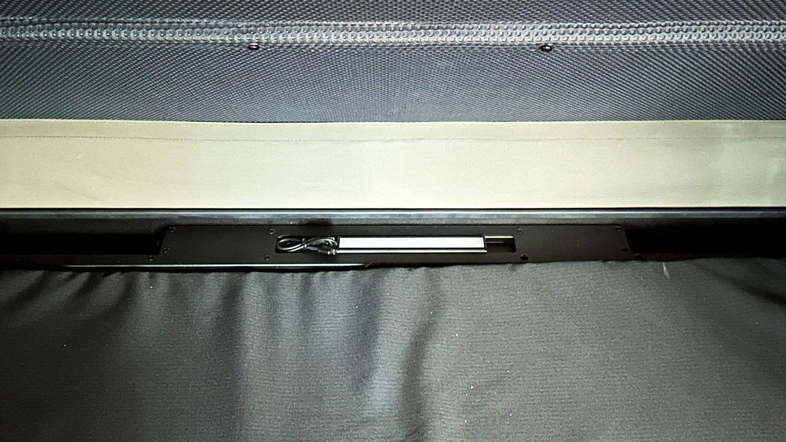 The Bush Company LX27 Clamshell Rooftop Tent - Image 34
