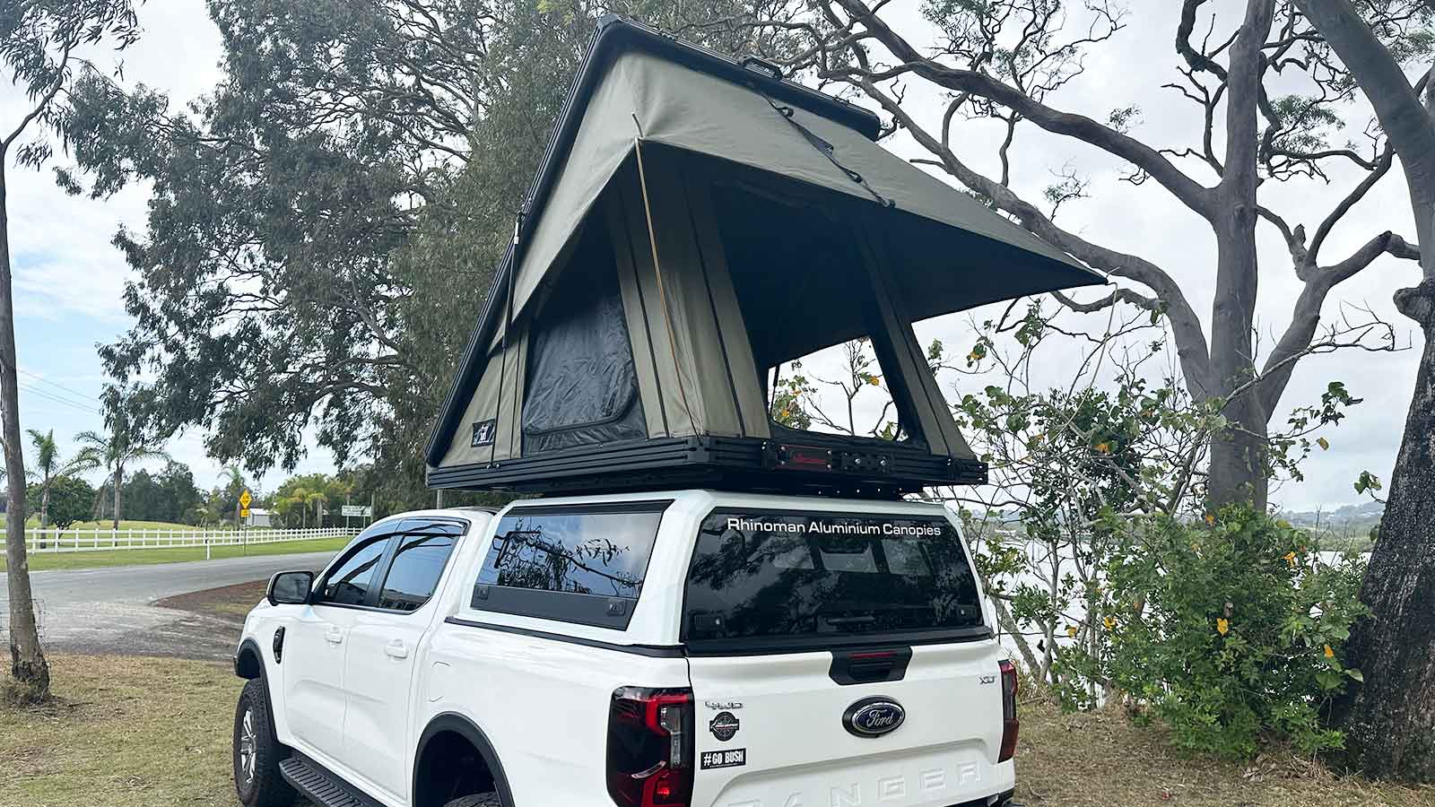 The Bush Company LX27 Clamshell Rooftop Tent - Image 8