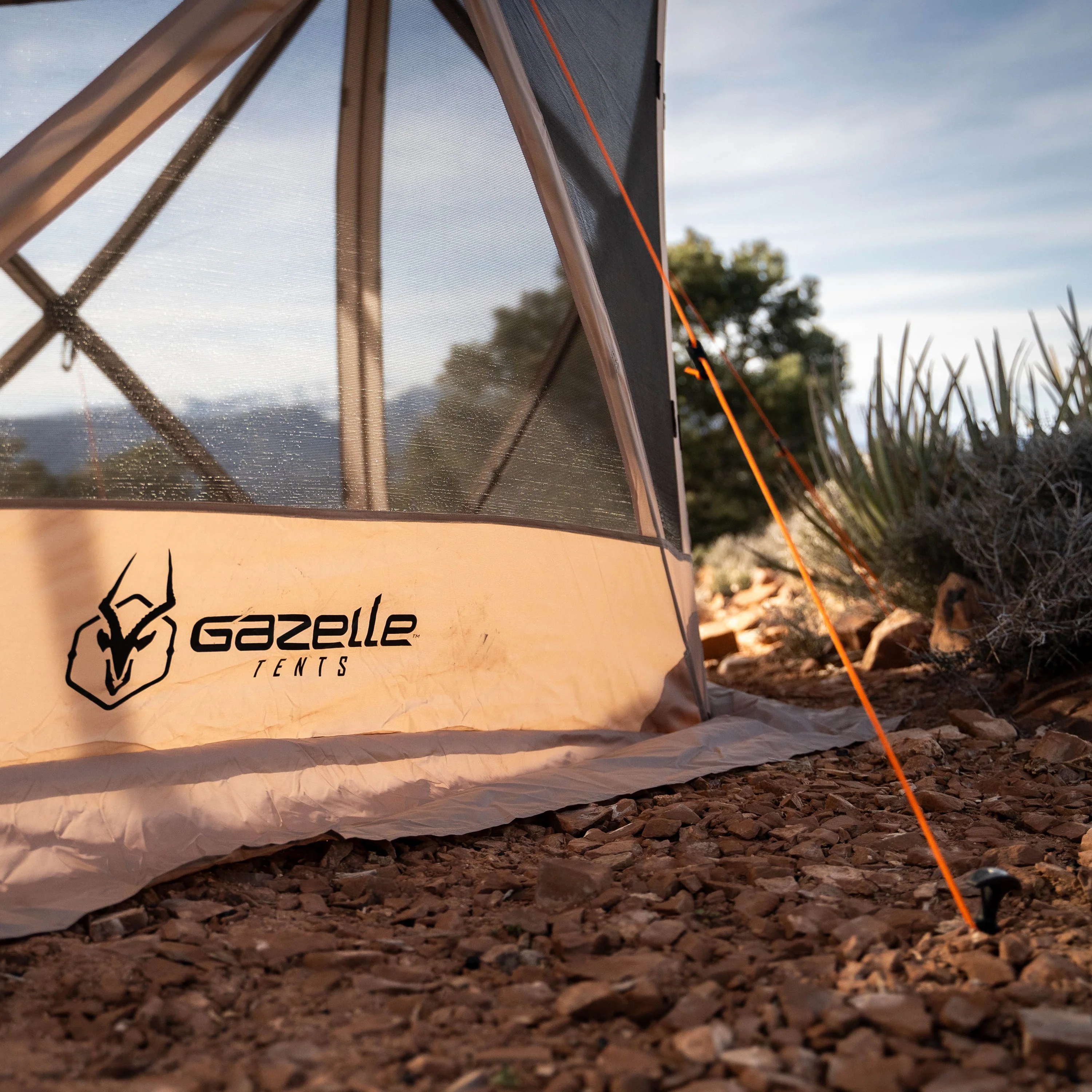 Gazelle G6 6-Sided Portable Gazebo with TriTech Mesh - Image 7