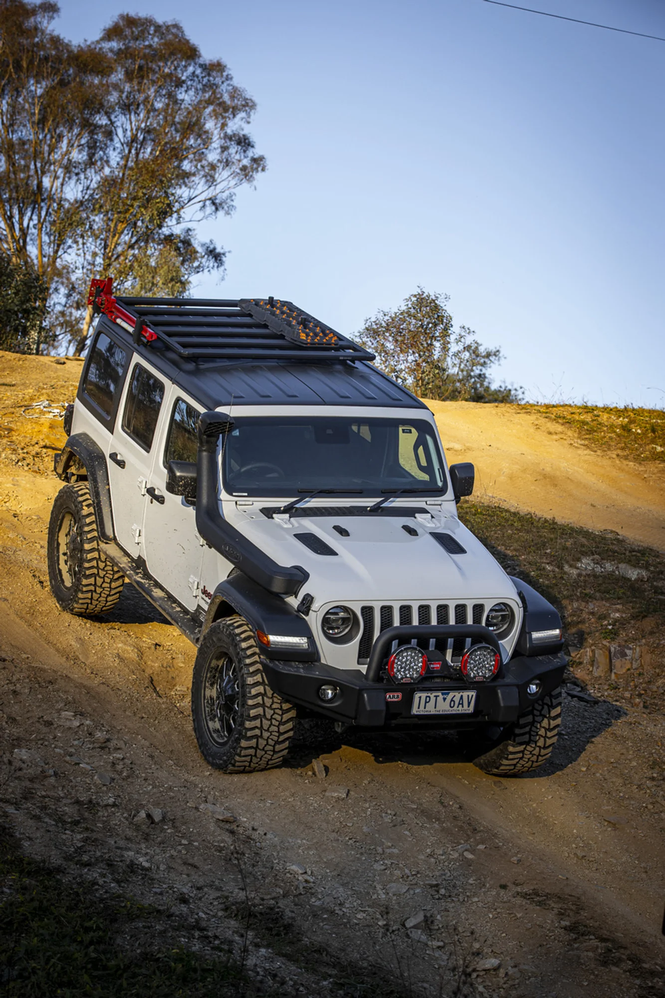 ARB BASE Rack Kit with Mount and Deflector 61x51 BASE261 - Image 4